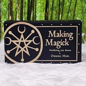 Making Magick Manifestation Cards by Priestess Moon Front Cover