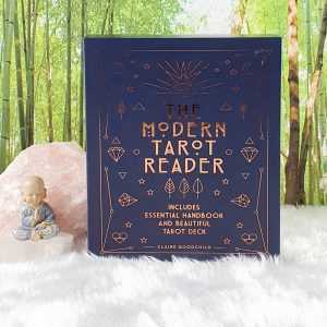 The Modern Tarot Reader by Claire Goodchild