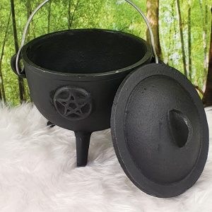 10.5cm Cast Iron Pentacle Cauldron