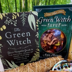 The Green Witch Gift Pack - The Green Witch book and The Green Witch Tarot set