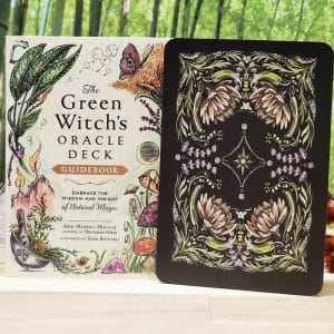 The Green Witch's Oracle Deck by Arin Murphy-Hiscock - Guidebook and back of cards