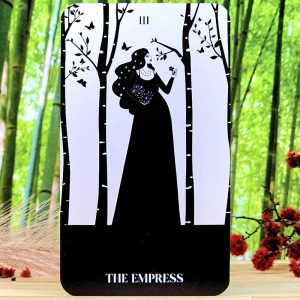 Black Violet Tarot Cards by Heidi Phelps - The Empress