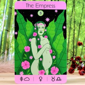 Tarotscopes - Astrology, numerology and the tarot by Kerry Ward - The Empress