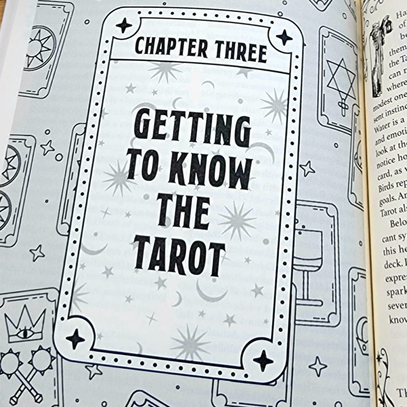 The Book of Tarot by Sahar Huneidi-Palmer Getting to Know